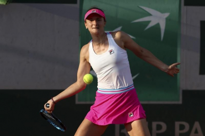 Irina Begu, in turul doi la Wimbledon - Victorie in decisiv, dupa mai multe intreruperi