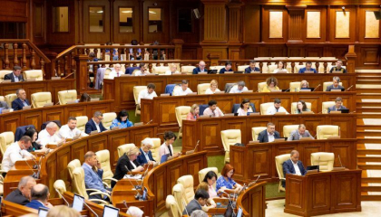 Votat in prima lectura: Republica Moldova denunta Conventia cu privire la Adunarea Interparlamentara a CSI
Votat in prima lectura: Republica Moldova denunta Conventia cu privire la Adunarea Interparlamentara a CSI
