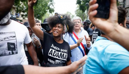 Proteste impotriva violentei politiei in Franta. Mars, marcat de „doliu si manie” la Paris, in ciuda faptului ca protestele au fost interzise - VIDEO 