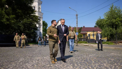 Polonia a trimis elicoptere de atac sovietice Ucrainei, in cadrul unui „transfer secret”, dezvaluie Wall Street Journal Polonia a trimis elicoptere de atac sovietice Ucrainei, in cadrul unui „transfer secret”, dezvaluie Wall Street Journal