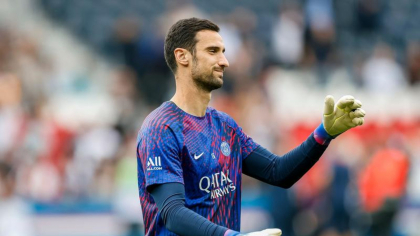 Portarul lui PSG, primul mesaj dupa ce a iesit din coma Portarul lui PSG, primul mesaj dupa ce a iesit din coma