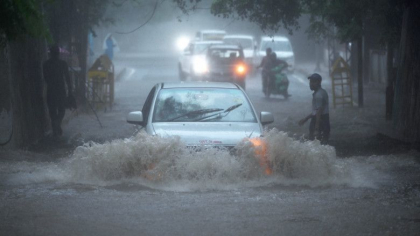 Inundatii devastatoare in India. Cel putin 34 de oameni au murit, in urma unor ploi musonice-record - FOTO 