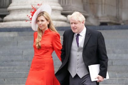 Boris Johnson din nou tata, cel putin pentru a opta oara