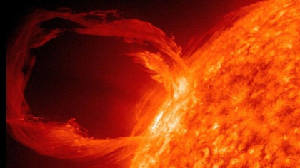 O furtuna solara uriasa va lovi Pamantul si ar putea provoca o „apocalipsa a internetului”