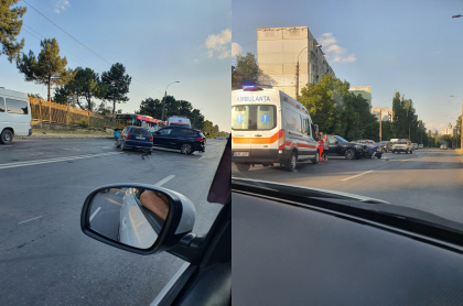 Doua masini s-au ciocnit frontal in capitala. O persoana a ajuns la spital Doua masini s-au ciocnit frontal in capitala. O persoana a ajuns la spital