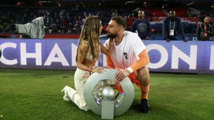 Teroare in Paris. Gianluigi Donnarumma si logodnica lui au fost batuti, legati si jefuiti in capitala Frantei Teroare in Paris. Gianluigi Donnarumma si logodnica lui au fost batuti, legati si jefuiti in capitala Frantei