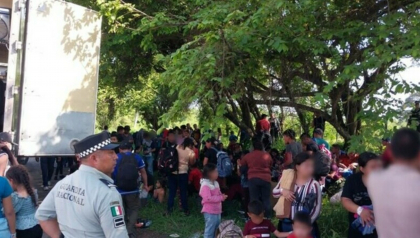 O duba abandonata pe marginea unei autostrazi a pus autoritatile mexicane pe jar. Incredibil ce au gasit inauntru