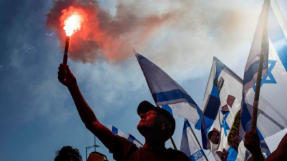 Rezervistii israelieni ameninta ca nu se mai ofera voluntari daca Netanyahu nu renunta la controversata reforma judiciara