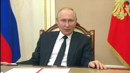 Vladimir Putin a promulgat o lege privind cresterea limitei de varsta pentru rezervisti Vladimir Putin a promulgat o lege privind cresterea limitei de varsta pentru rezervisti