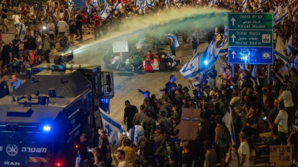 Israelul este zguduit de proteste dupa adoptarea unei legi care restrange atributiile Curtii Supreme