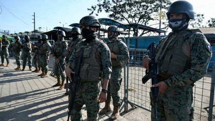 Noi violente extreme intr-o inchisoare din Ecuador. 31 de detinuti au murit, unul a fost decapitat - VIDEO 