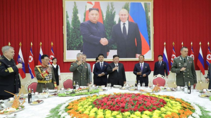 Kim a decorat cu tablouri ale lui Putin toate salile pe unde a trecut cu Soigu - FOTO/VIDEO Kim a decorat cu tablouri ale lui Putin toate salile pe unde a trecut cu Soigu - FOTO/VIDEO