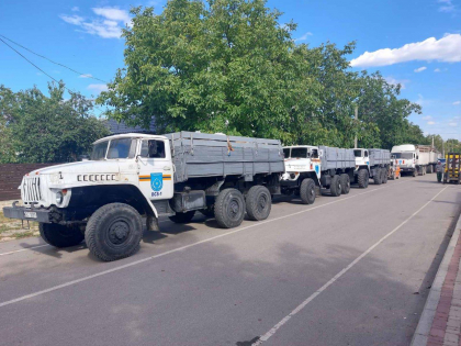 Primele loturi cu materiale de constructie pentru moldovenii afectati de furtuna au ajuns in raionul Edinet - VIDEO