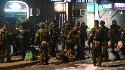 Trimisi in Rusia, in concediu, luptatorii Wagner se imbata in gari si nu mai ajung acasa. Rudele se plang pe un grup de pe Telegram Trimisi in Rusia, in concediu, luptatorii Wagner se imbata in gari si nu mai ajung acasa. Rudele se plang pe un grup de pe Telegram