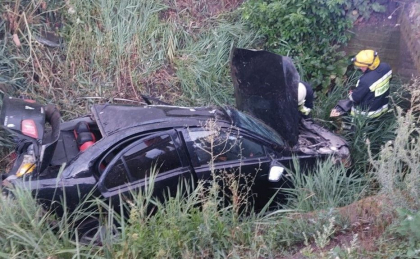 O adolescenta de 16 ani a decedat, iar alte patru persoane au ajuns la spital, in urma unui grav accident, la Edinet - FOTO