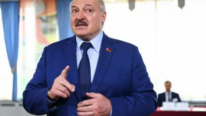 Lukasenko anunta ca jumatate din armele nucleare promise de Rusia au fost amplasate in Belarus Lukasenko anunta ca jumatate din armele nucleare promise de Rusia au fost amplasate in Belarus