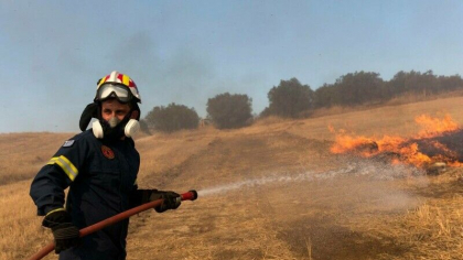 Un barbat care a provocat trei incendii de padure in Grecia a fost arestat preventiv Un barbat care a provocat trei incendii de padure in Grecia a fost arestat preventiv