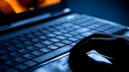 Trimis in judecata pentru descarcarea si detinerea de aproape 27.000 fotografii si filmulete cu copii, cu caracter pornografic. Cine este invinuitul