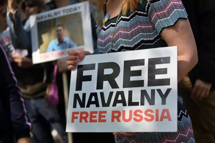 Navalnii: „Sentinta mea nu este pentru mine, ci pentru voi. Nu va pierdeti vointa de a rezista” Navalnii: „Sentinta mea nu este pentru mine, ci pentru voi. Nu va pierdeti vointa de a rezista”