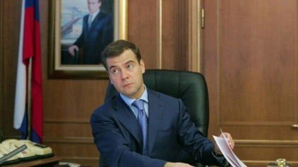 Delirul lui Medvedev: Rusia nu are nevoie de niciun dialog. Ucraina trebuie sa vina tarandu-se in genunchi, cersind mila