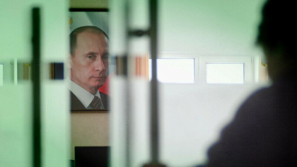 Kremlinul anunta scorul cu care Putin va castiga alegerile din 2024. ”Nu suntem o democratie, ci o birocratie costisitoare” Kremlinul anunta scorul cu care Putin va castiga alegerile din 2024. ”Nu suntem o democratie, ci o birocratie costisitoare”