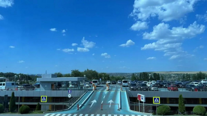 Pretul parcarii auto la Aeroportul International Chisinau s-a dublat Pretul parcarii auto la Aeroportul International Chisinau s-a dublat