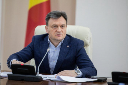 Dorin Recean cere revizuirea deciziei privind dublarea taxei pentru parcare la Aeroport: „Este o decizie gresita”