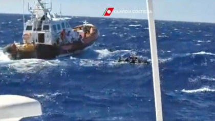 41 de migranti morti intr-un naufragiu, in largul insulei italiene Lampedusa - VIDEO 