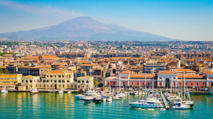 Trei noi vulcani subacvatici, descoperiti aproape de coasta Siciliei. Care este pericolul pentru populatie
