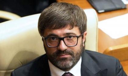 Ultima ora. Fostul deputat PDM, Vladimir Andronachi, eliberat din arest la domiciliu in „garantie personala”. Precizarile Procuraturii Anticoruptie Ultima ora. Fostul deputat PDM, Vladimir Andronachi, eliberat din arest la domiciliu in „garantie personala”. Precizarile Procuraturii Anticoruptie
