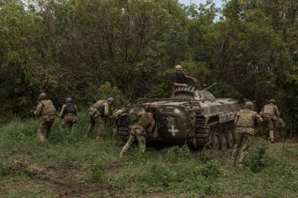 Fortele ucrainene au facut progrese mari in Zaporojie: Armata rusa, fortata sa-si redistribuie lateral fortel. Orice strapungere a trupelor Kievului ar putea deveni decisiva Fortele ucrainene au facut progrese mari in Zaporojie: Armata rusa, fortata sa-si redistribuie lateral fortel. Orice strapungere a trupelor Kievului ar putea deveni decisiva
