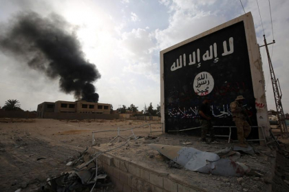 Gruparea Stat Islamic ramane periculoasa, chiar daca liderii sai sunt ucisi unul cate unul: 33 de morti dupa un atac asupra unui autobuz al armatei siriene Gruparea Stat Islamic ramane periculoasa, chiar daca liderii sai sunt ucisi unul cate unul: 33 de morti dupa un atac asupra unui autobuz al armatei siriene