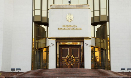 Secretarul de stat al Cancelariei Guvernului, Adrian Balutel, numit in functia de sef al Cabinetului Presedintei. Remanieri si in randul consilierilor / DOC Secretarul de stat al Cancelariei Guvernului, Adrian Balutel, numit in functia de sef al Cabinetului Presedintei. Remanieri si in randul consilierilor / DOC