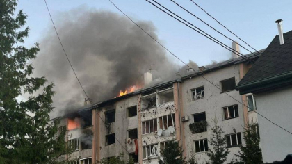 Rusia a lansat cel mai mare atac aerian asupra regiunii Lvov. Una dintre rachete a cazut in curtea unei gradinite - FOTO/VIDEO