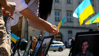 Aproape 10.000 de civili, printre care 500 de copii, au fost ucisi de la inceputul razboiului din Ucraina Aproape 10.000 de civili, printre care 500 de copii, au fost ucisi de la inceputul razboiului din Ucraina