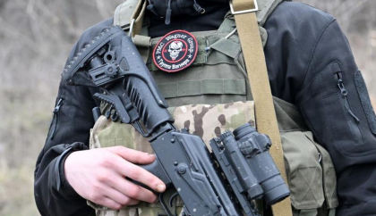 Mercenarii Wagner spun ca asteapta un singur lucru: „Ordinul de a lua cu asalt Kievul” Mercenarii Wagner spun ca asteapta un singur lucru: „Ordinul de a lua cu asalt Kievul”