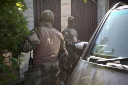 Ucrainenii au arestat un presupus „agent rus” care informa despre obiective militare Ucrainenii au arestat un presupus „agent rus” care informa despre obiective militare