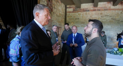 Volodimir Zelenski va vizita Romania, spune premierul Ucrainei, fara a da mai multe detalii Volodimir Zelenski va vizita Romania, spune premierul Ucrainei, fara a da mai multe detalii