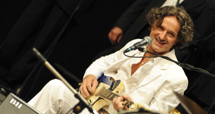 Interpretului sarb, Goran Bregovic si trupei acestuia nu li s-a permis intrarea in Republica Moldova: Urmau sa participe la un festival de muzica din tara 