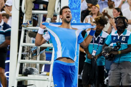 Novak Djokovic, campion la ATP Cincinnati. L-a invins pe Carlos Alcaraz in cel mai spectaculos meci al anului - VIDEO