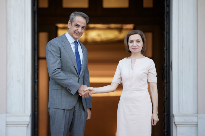 Sefa statului, dupa intrevederea cu prim-ministrul grec: „Facem tot posibilul pentru a deschide o cursa directa de zbor intre capitalele noastre, la inceputul anului viitor” Sefa statului, dupa intrevederea cu prim-ministrul grec: „Facem tot posibilul pentru a deschide o cursa directa de zbor intre capitalele noastre, la inceputul anului viitor”
