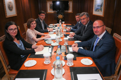 Maia Sandu s-a intalnit la Atena cu mai multi lideri europeni. Aderarea Moldovei la UE si consolidarea realatiilor bilaterale - principalele subiecte ale discutiilor 
