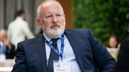 Frans Timmermans a demisionat din functia de vicepresedinte al Comisiei Europene Frans Timmermans a demisionat din functia de vicepresedinte al Comisiei Europene