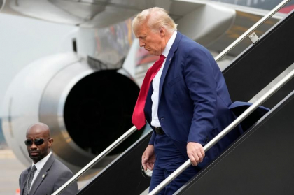 Donald Trump se va preda justitiei joi, in Georgia Donald Trump se va preda justitiei joi, in Georgia