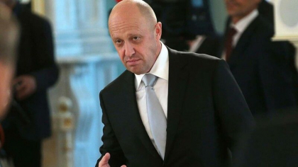Cine a fost Evgheni Prigojin. Cum a ajuns vanzatorul de hotdogi si bucatarul lui Putin sa conduca gruparea Wagner Cine a fost Evgheni Prigojin. Cum a ajuns vanzatorul de hotdogi si bucatarul lui Putin sa conduca gruparea Wagner