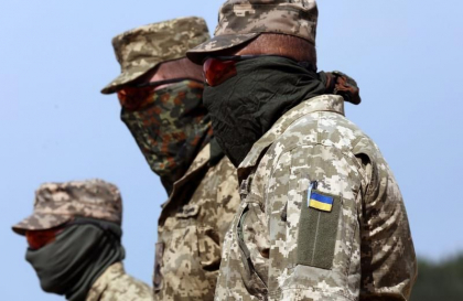 Ucraina a inceput o „operatiune speciala” in Crimeea. Kievul sustine cel putin 30 de rusi au fost ucisi in raidul de dimineata la Capul Tarhankut Ucraina a inceput o „operatiune speciala” in Crimeea. Kievul sustine cel putin 30 de rusi au fost ucisi in raidul de dimineata la Capul Tarhankut