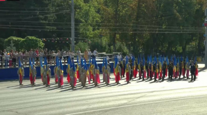 Depunere de flori si concert de fanfara la Chisinau, cu ocazia Zilei Independentei Republicii Moldova - VIDEO
