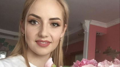 „Zbor lin spre ingeri, Valentina!” A fost deschis un cont pentru a ajuta familia femeii de 30 de ani, ucisa in accidentul de la Singera „Zbor lin spre ingeri, Valentina!” A fost deschis un cont pentru a ajuta familia femeii de 30 de ani, ucisa in accidentul de la Singera