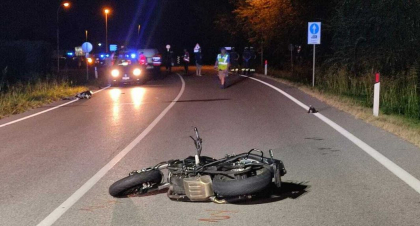 Tragic. O moldoveanca de 19 ani care mergea pe bicicleta a murit pe loc, dupa ce a fost lovita de o motocicleta, in Italia: era impreuna cu fiica ei de trei ani 