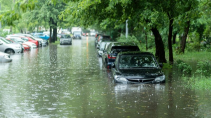 Alerta intr-o statiune din Bulgaria. Autoritatile au declarat stare de dezastru din cauza inundatiilor Alerta intr-o statiune din Bulgaria. Autoritatile au declarat stare de dezastru din cauza inundatiilor
